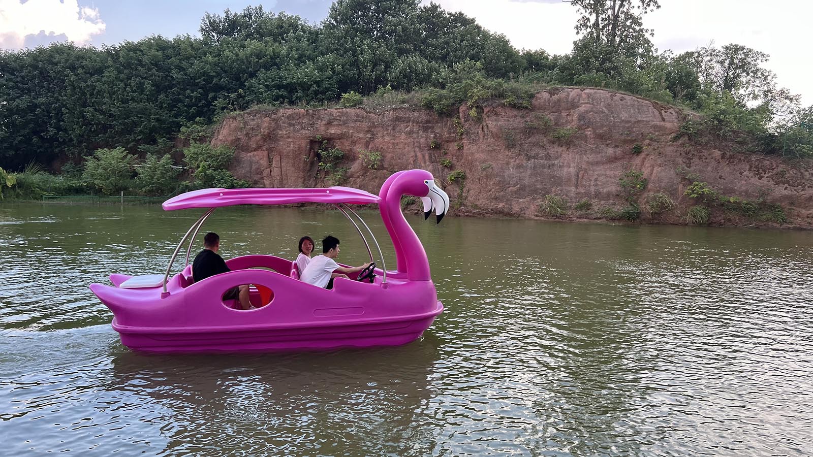 Adventure plastic Pink Flamingo 6 Persons electric Boat Adventure plastic Pink Flamingo 6 Persons electric Boat